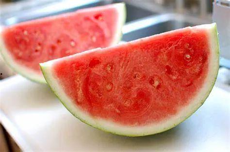 吃瓜仪式赏析,揭秘现代社交文化中的娱乐盛宴